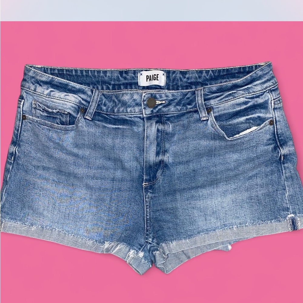 PAIGE‎ Jimmy Jimmy Shorts Vintage Wash with Frayed Hem and Distressed Details
